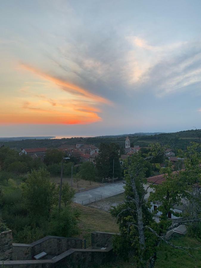 Exceptional 5 Star With Breathtaking Views, Sauna And Fitness Momjan